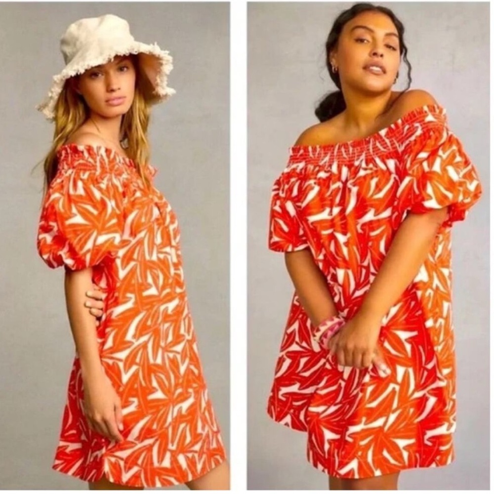 Anthropologie Whit Two Off The Shoulder Red & White Banana Leaf Pattern